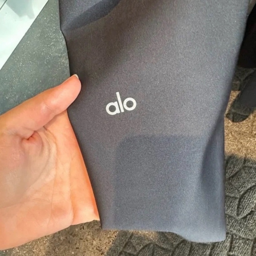 ALO Airlift leggings NWOT - Picture 4 of 4